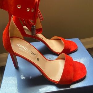 New Napoleoni suede heel size 40 us 10